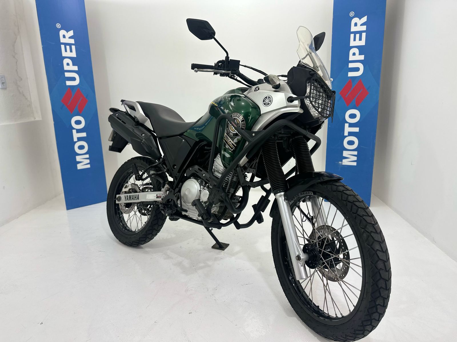 Tenere 250