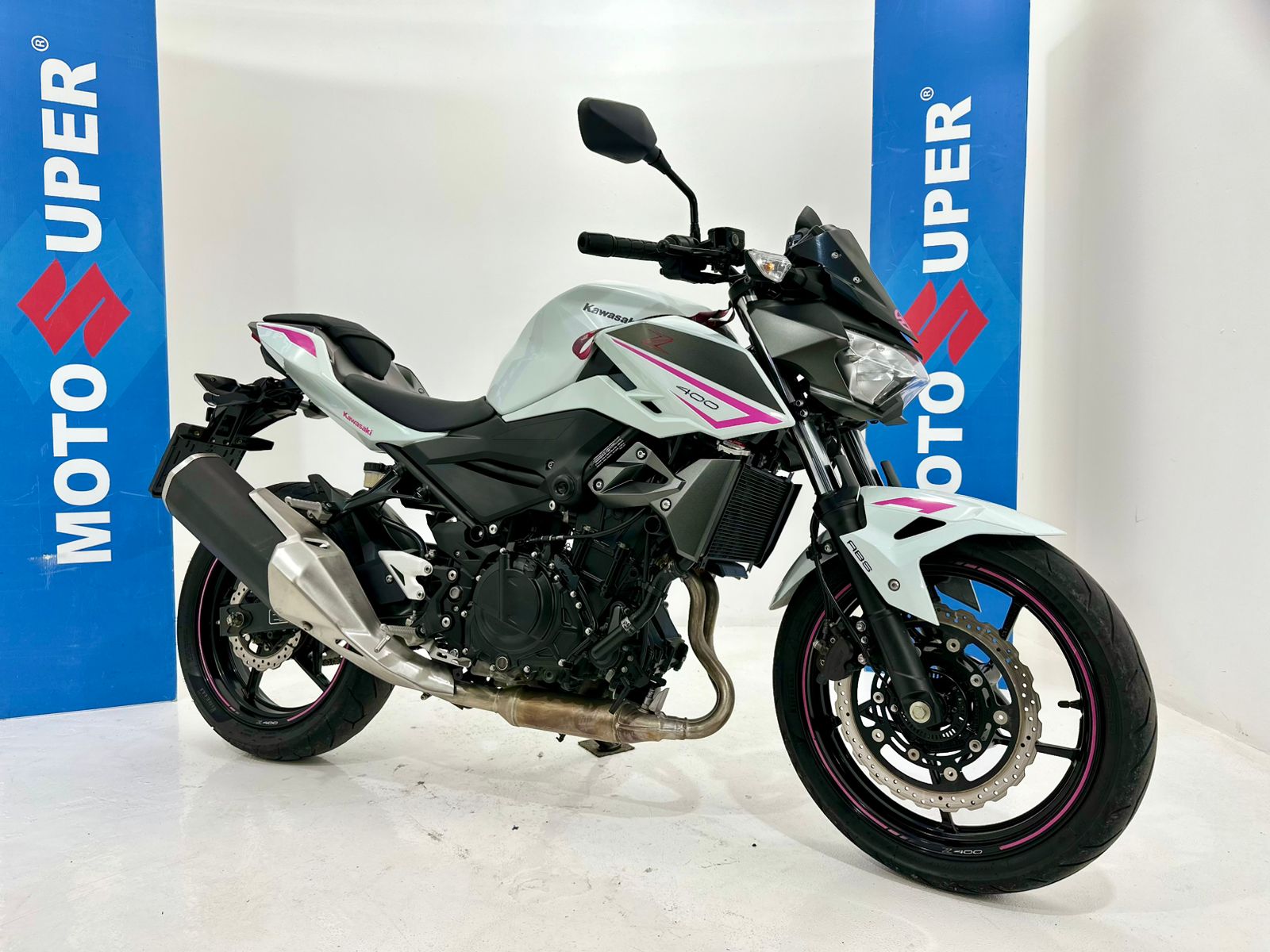 Z400